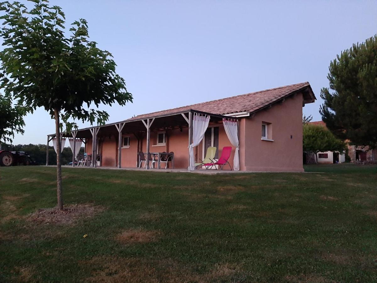 Gite Equestre Domaine Des Crins - Monpazier Capdrot Екстериор снимка